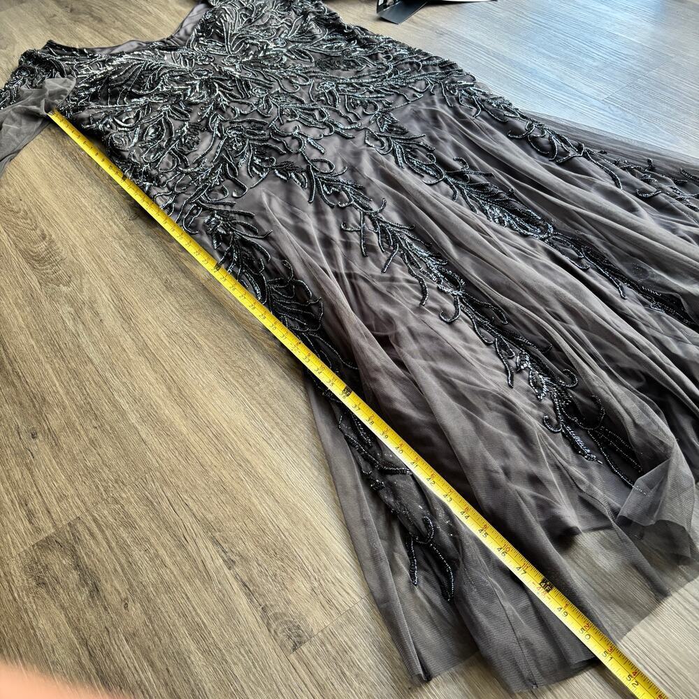 NEW Madaline Gardner Crystal Beaded Gown US24​​ - Picture 9 of 11